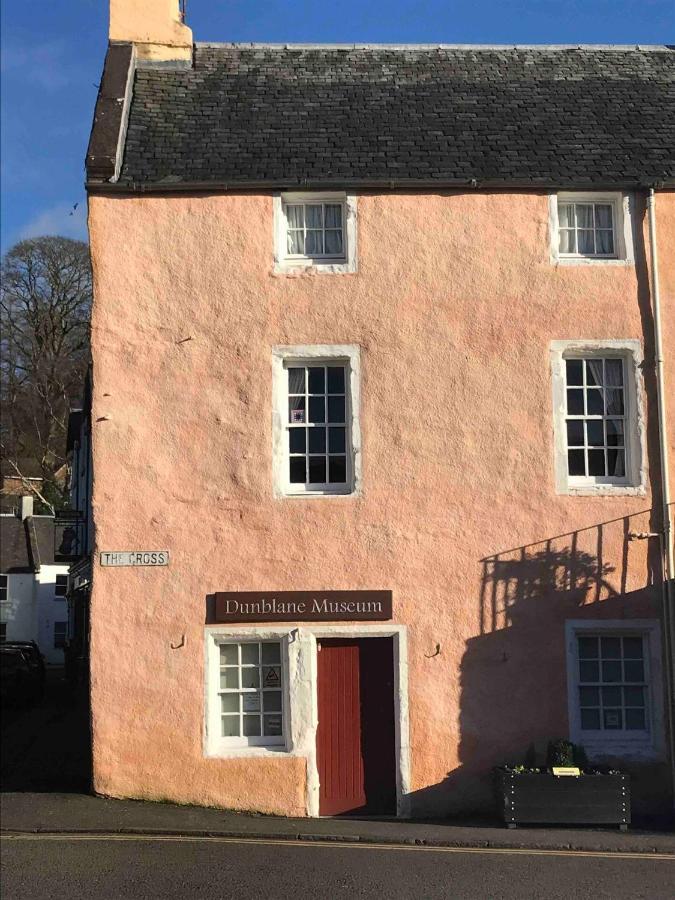 דירות Fantastic 2 Bed Flat In Dunblane High Street מראה חיצוני תמונה